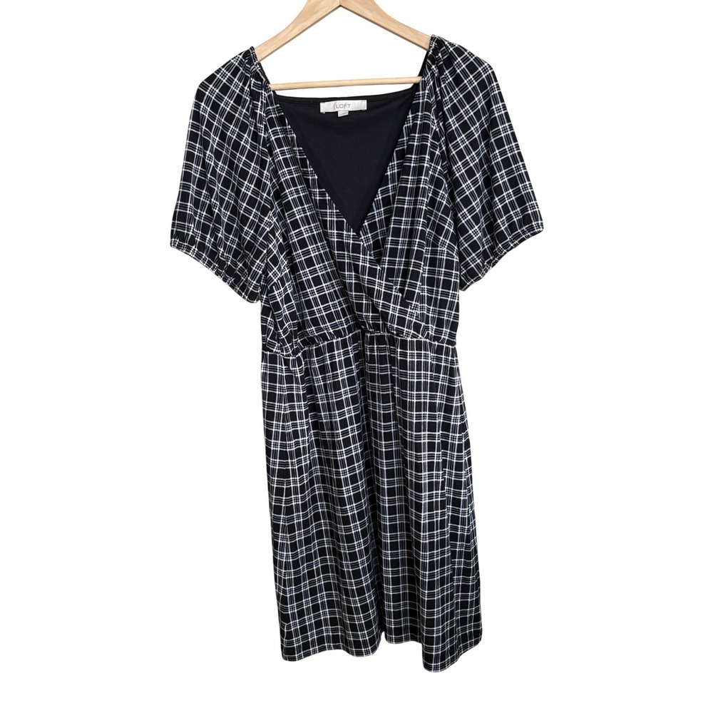 LOFT Women Black White Plaid Faux Wrap Dress Large Short Sleeve V-Neck Mini